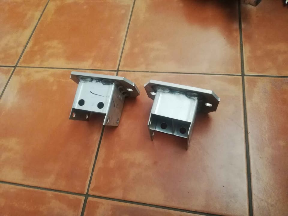 Mini Cooper R56 chess legs - Private Seller Mini Cooper R56 chess legs - Private Seller