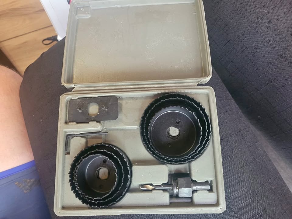 Wood Holesaw Kit Wood Holesaw Kit