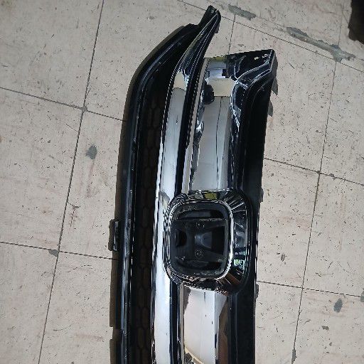 Honda brv grill - Private Seller Honda brv grill - Private Seller