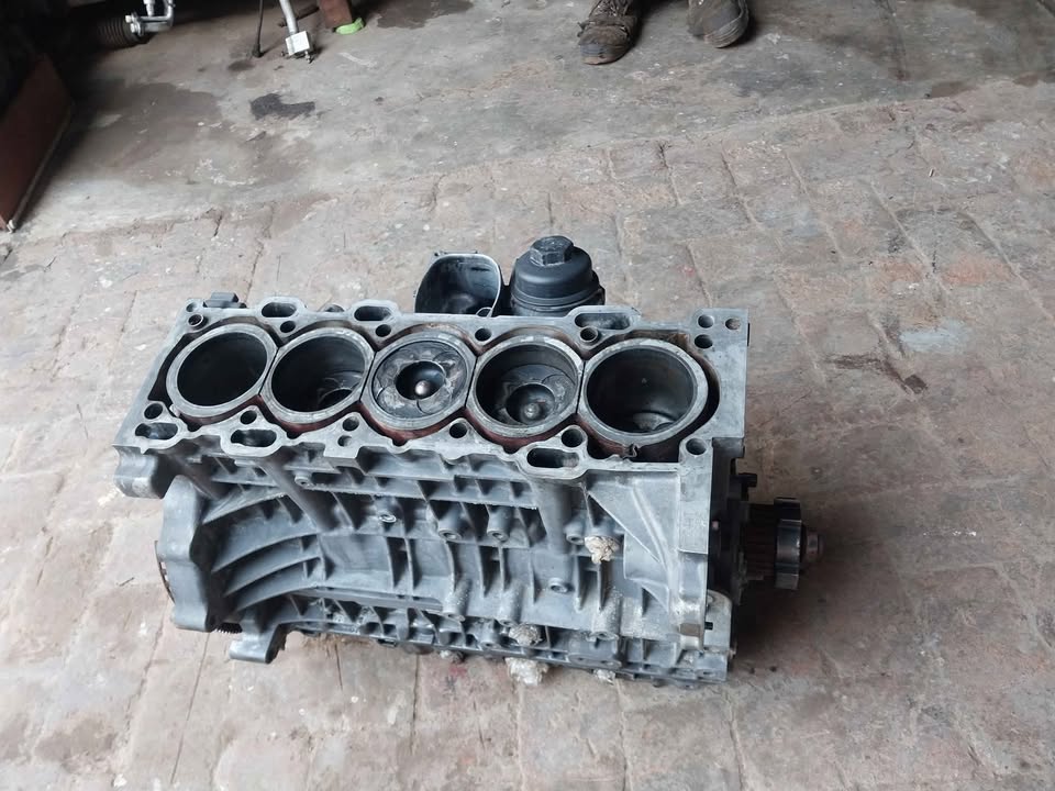 Volvo XC60 D5 2012 Sub Assembly for sale - Private Seller