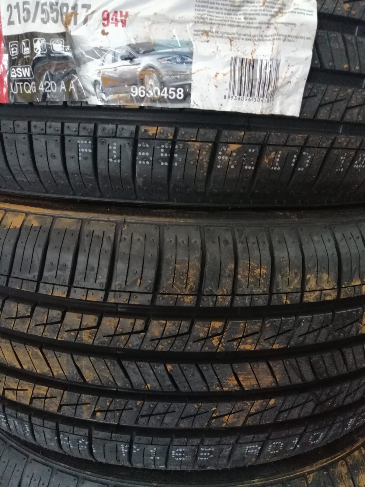 NEW.. 215/55/17 Tyres