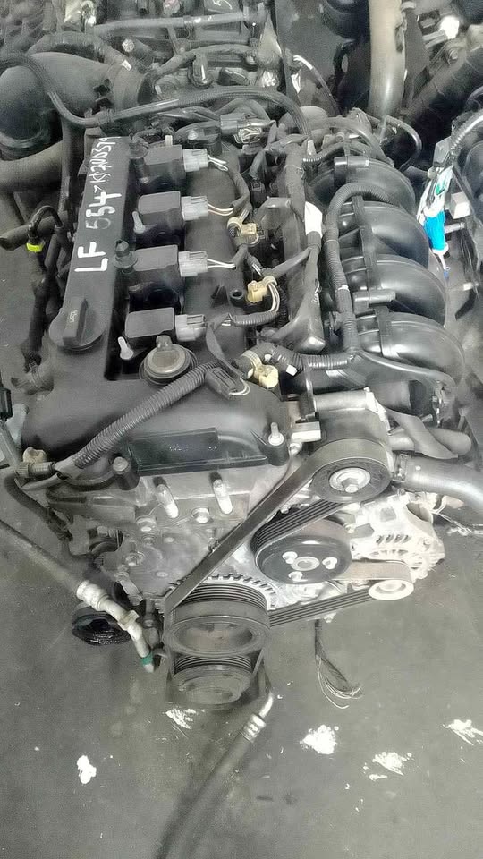 MAZDA LF COMPLETE ENGINE FOR SALE - Private Seller MAZDA LF COMPLETE ENGINE FOR SALE - Private Seller