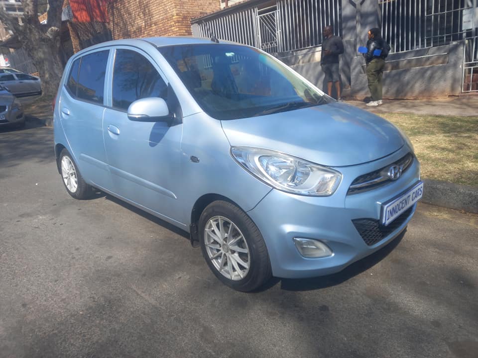 2011 HYUNDAI i10 1.2 ENGINE PETROL, MANUAL, MILEAGE 72000KMS, SILVER COLOR