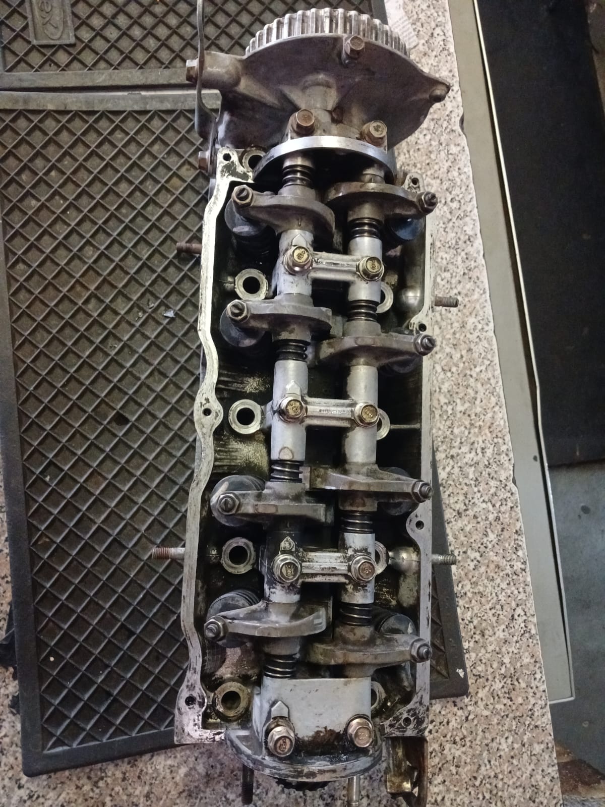 MAZDA F6 CYLINDERHEAD for sale - Private Seller