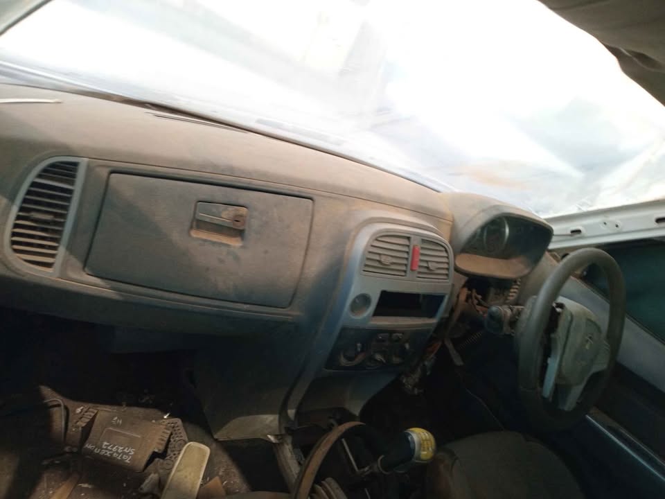 Tata xenon 3.0L dicor stripping for parts - Private Seller Tata xenon 3.0L dicor stripping for parts - Private Seller
