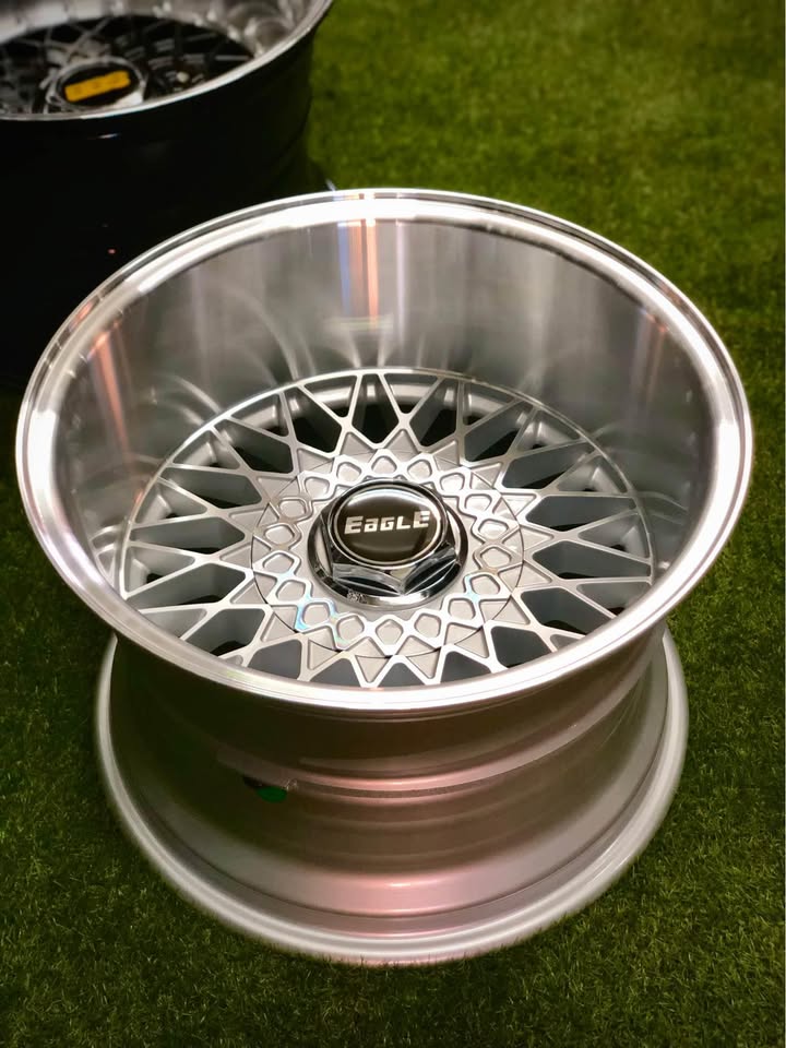 15 inch 4x4 Bakkie 10J Eagle And BBS Rims - Private Seller