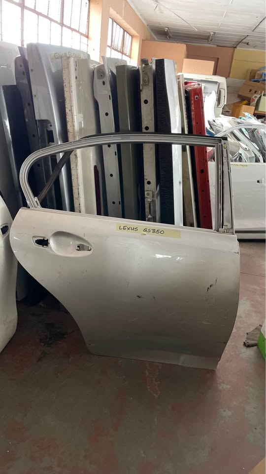 Lexus GS350 right headlights - Private Seller Lexus GS350 right headlights - Private Seller