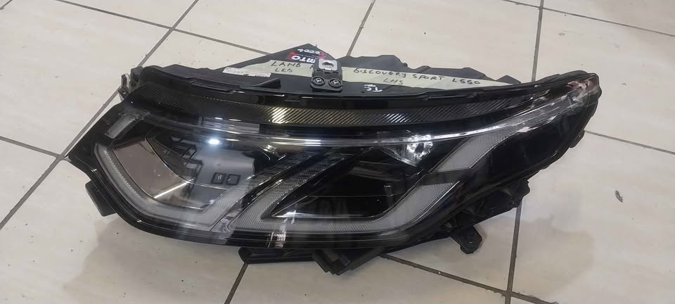 LAND ROVER DISCOVERY SPORT L550 LEFT HAND SIDE LED HEADLIGHT 2020