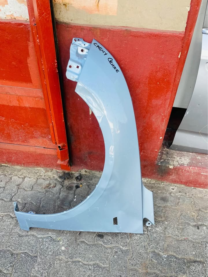 Chevrolet Cruze fender 2009 - Private Seller
