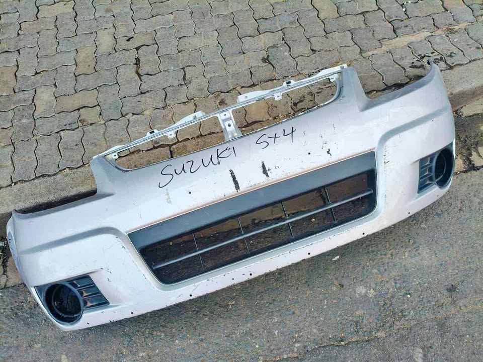 Suzuki Sx4 front bumper - Private Seller