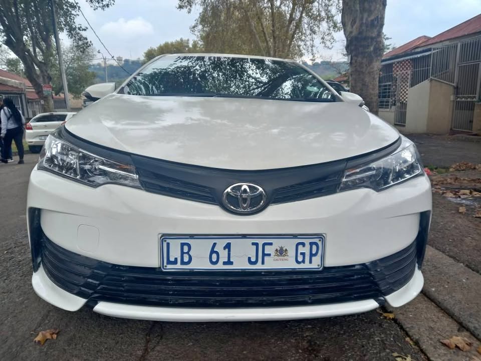 2023 Toyota Corolla Quest 1.8 Petrol, Automatic, White, 33000kms Service book