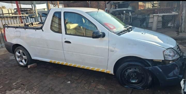 NISSAN NP200 1.5 DIESEL ( STRIPPING FOR SPARES ) - Private Seller