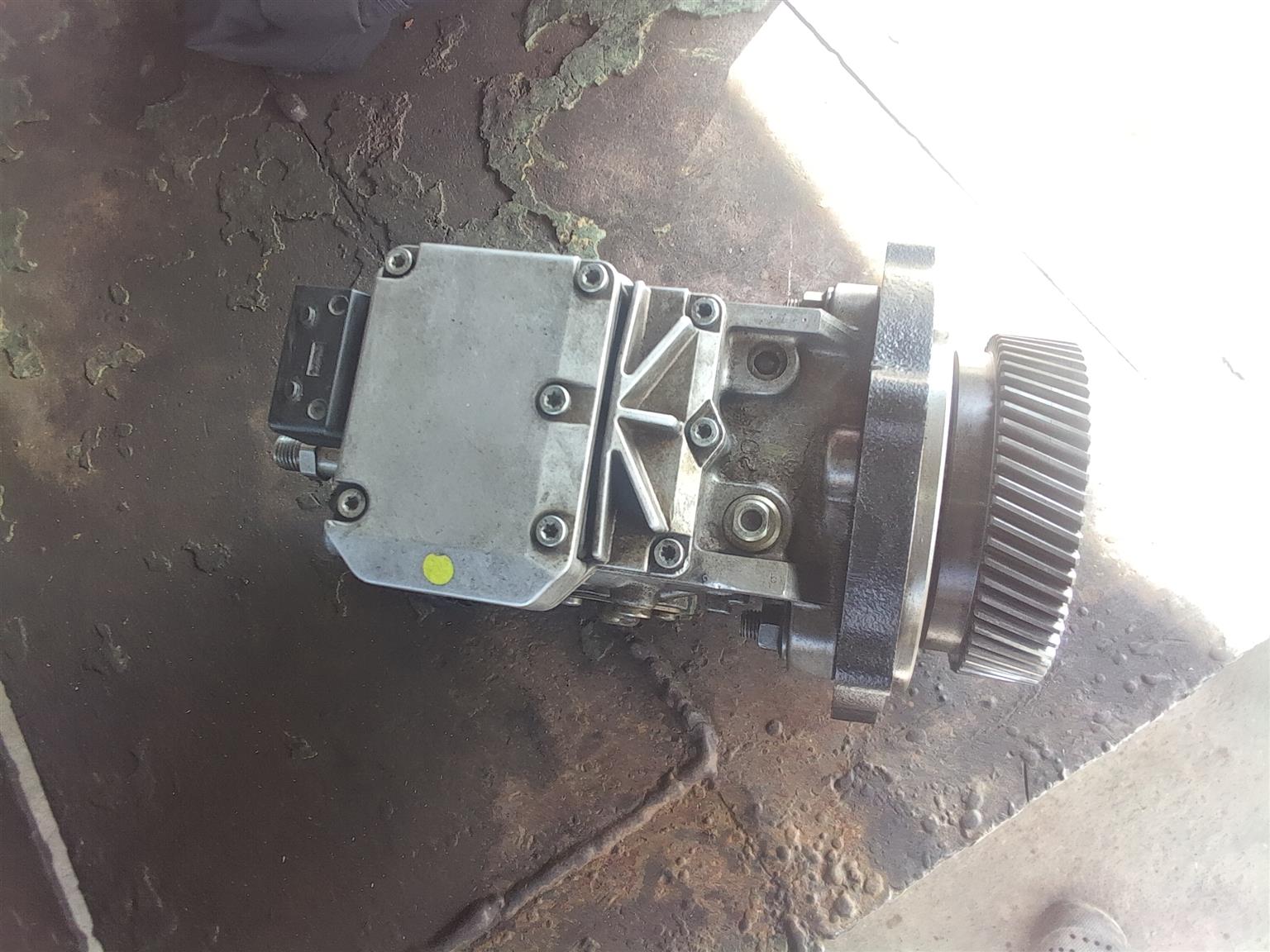 Isuzu 4jh1 diesel pump for sale - Private Seller Isuzu 4jh1 diesel pump for sale - Private Seller
