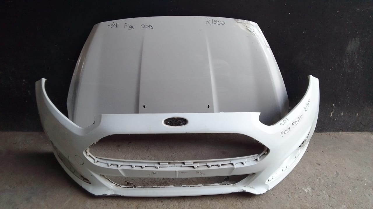 COMBO Ford figo bonnet & front bumper 2018 - Private Seller