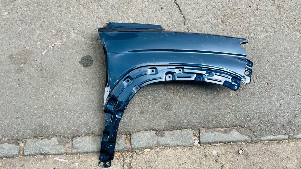 Suzuki Fronx fender - Private Seller