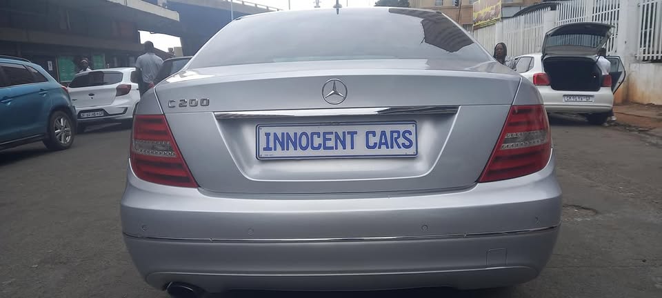 2013 MERCEDES BENZ C200 PETROL, AUTOMATIC, SILVER COLOUR, MILEAGE 143000KM,