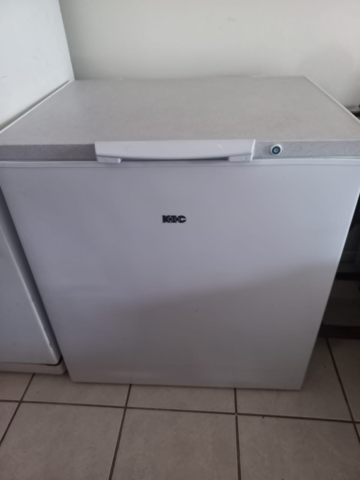 Second hand deals deep freezer olx