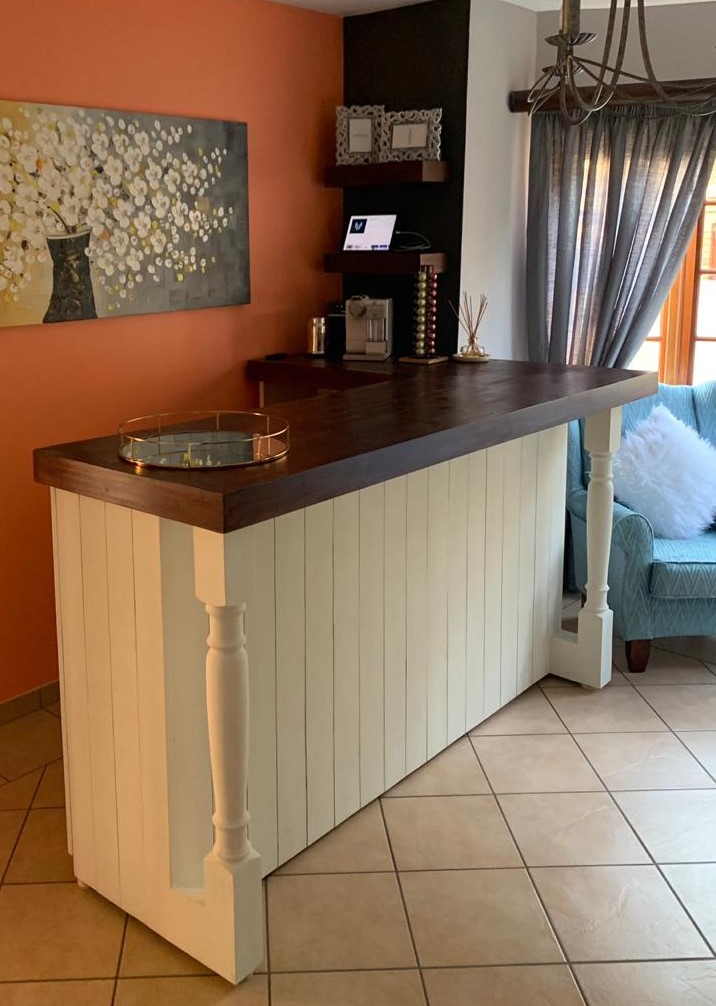 Bar Counter Chunky Farmhouse Series 2200 L Shape With Turned Legs
