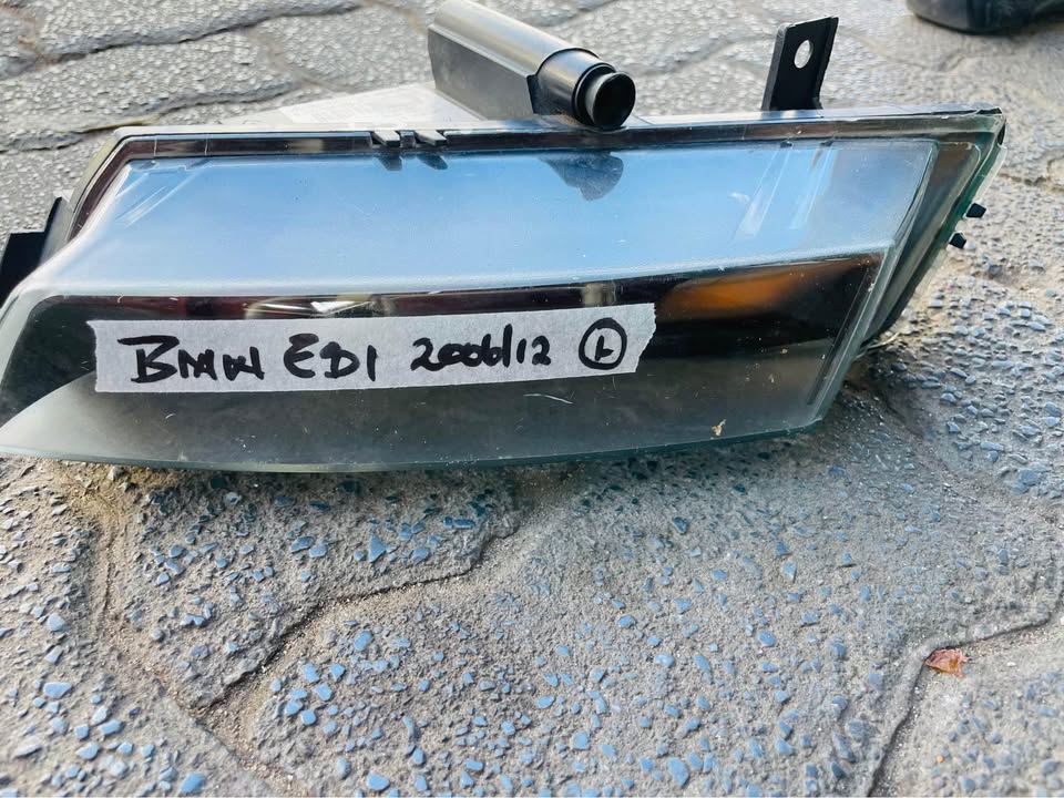 BMW E81 fog light 2006/12 - Private Seller BMW E81 fog light 2006/12 - Private Seller