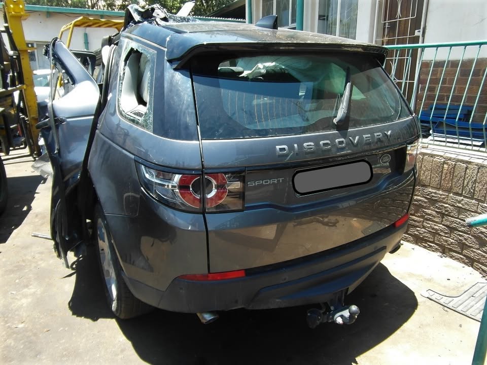 Land Rover Discovery Sport – Stripping for Spares | AUTO EZI