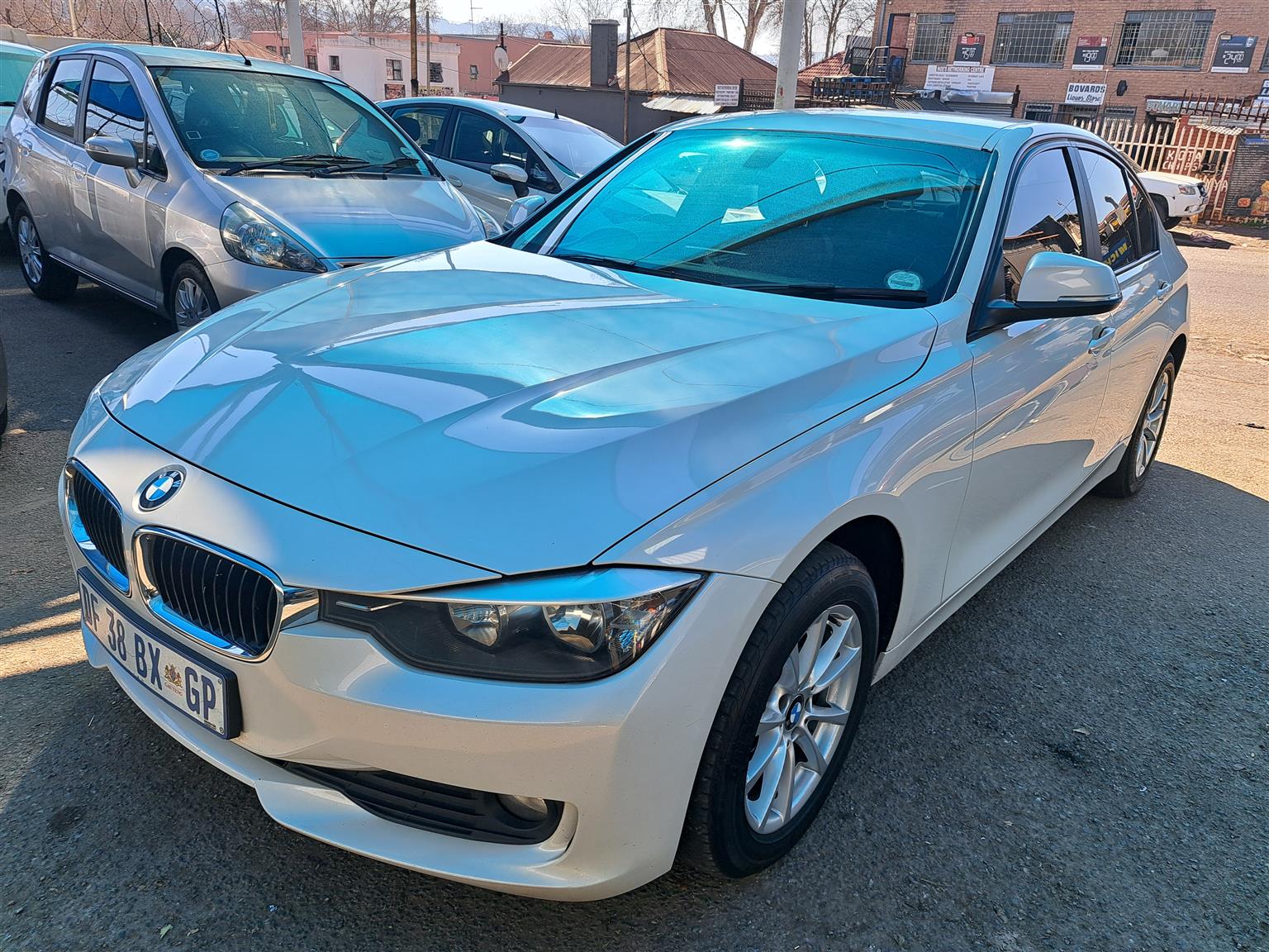 BMW 116i F30 AUTO