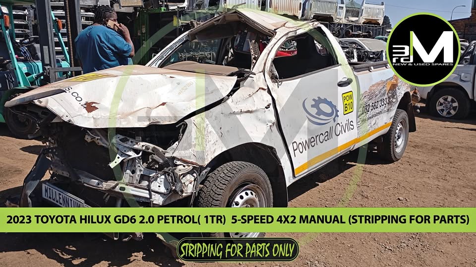 2023 TOYOTA HILUX GD6 2.0 PETROL(1TR) S/CAB 5-SPEED 4X2 MANUAL (STRIPPING FOR PARTS)