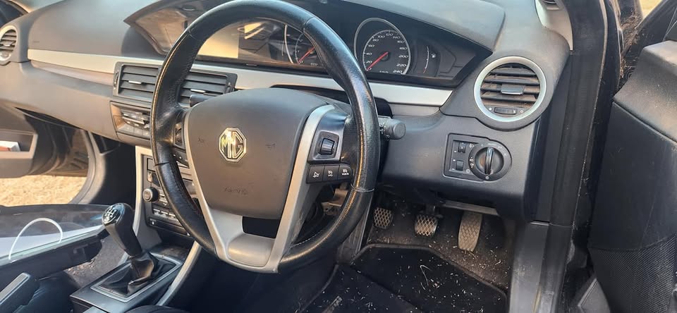 MG6 stripping for spare all part available - Private Seller