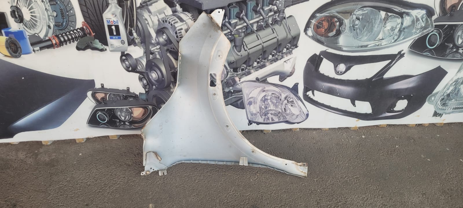 2021 RENAULT TRIBER LEFT FRONT FENDER FOR SALE. - Private Seller 2021 RENAULT TRIBER LEFT FRONT FENDER FOR SALE. - Private Seller