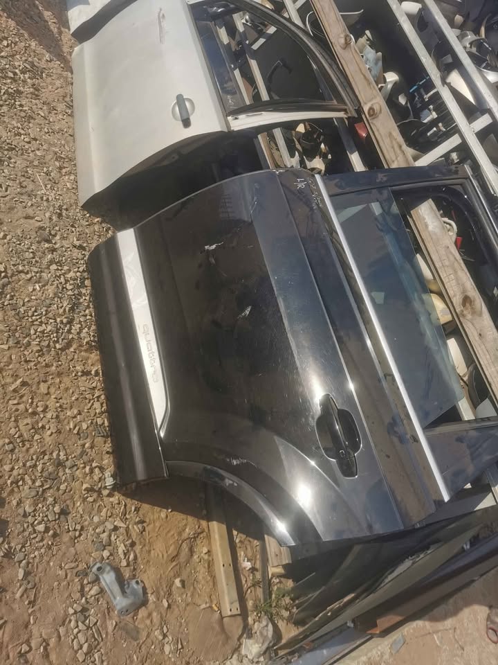 Audi Q7 2020 left rear door - Private Seller