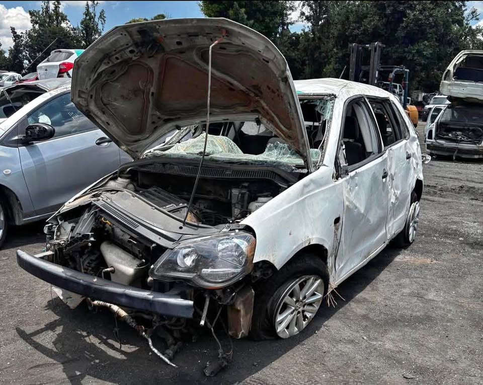 Vw polo Vivo stripping for spares - Private Seller Vw polo Vivo stripping for spares - Private Seller