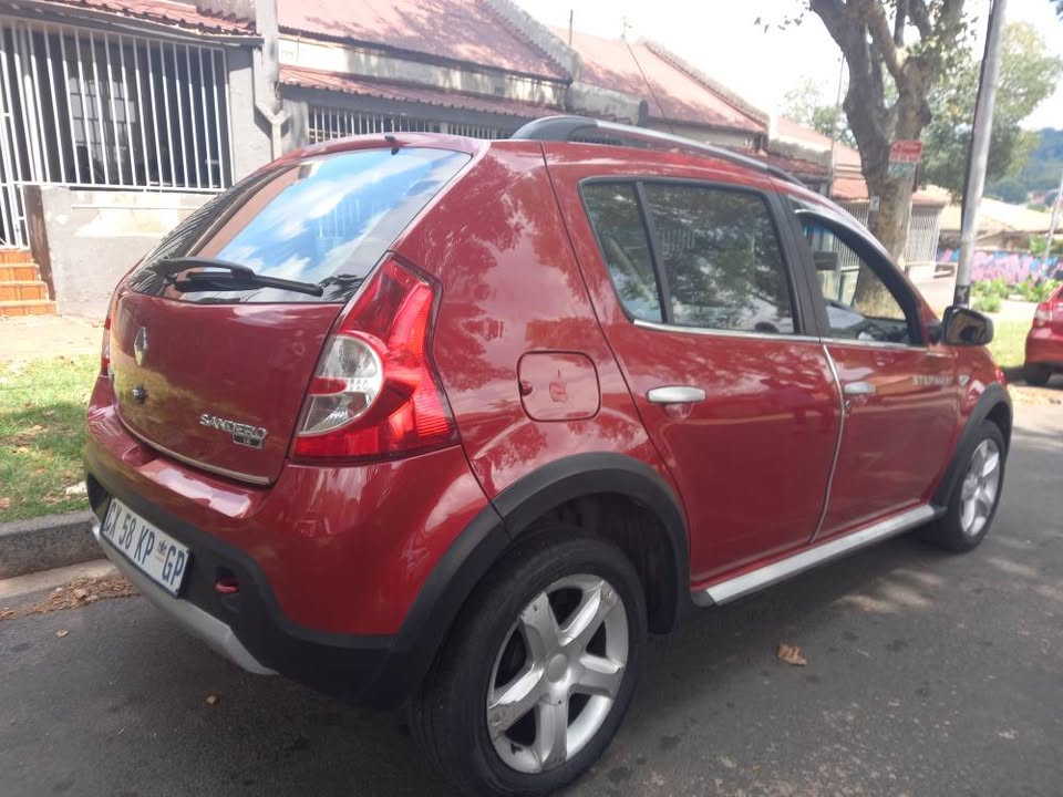 2012 Renault Sendero Stepway 1.6 Manual Petrol 103,000kms