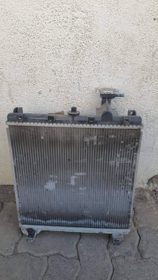 Renault kwid Radiator good condition - Private Seller Renault kwid Radiator good condition - Private Seller