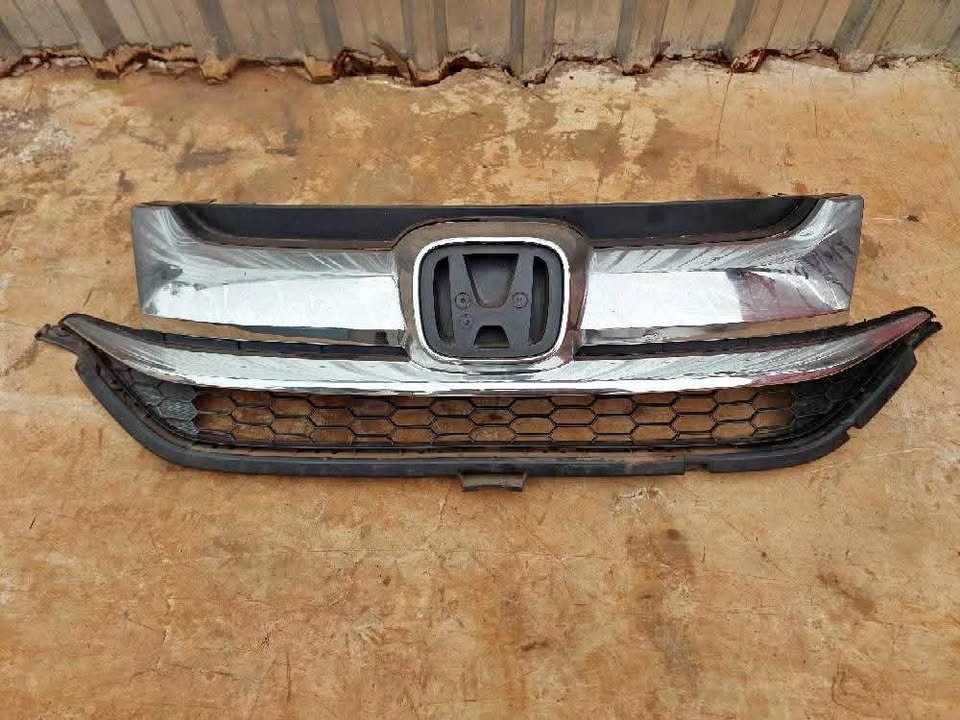 Honda BRV Grille - Private Seller Honda BRV Grille - Private Seller