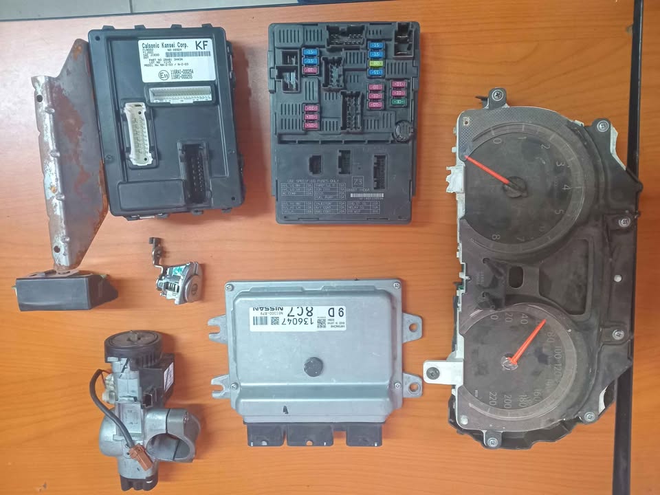 2019 to 2020 Nissan almera 1.5 (HR15) lock set for sale - Private Seller 2019 to 2020 Nissan almera 1.5 (HR15) lock set for sale - Private Seller