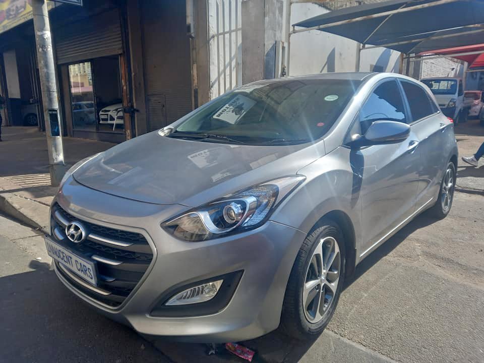 2017 HYUNDAI i30 1.6 PETROL, MANUAL, GREY COLOR, MILEAGE 87000KM 2017 HYUNDAI i30 1.6 PETROL, MANUAL, GREY COLOR, MILEAGE 87000KM