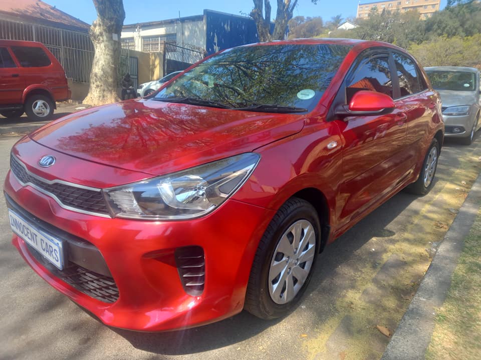 2019 KIA RIO HATCHBACK 2.0 ENGINE PETROL, MANUAL, MILEAGE 87000KMS, MAROON COLOR