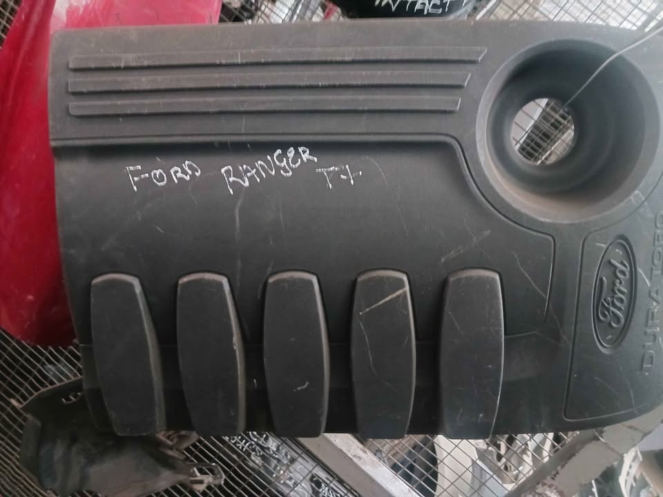 FORD RANGER T7 ENGINE COVER - Private Seller