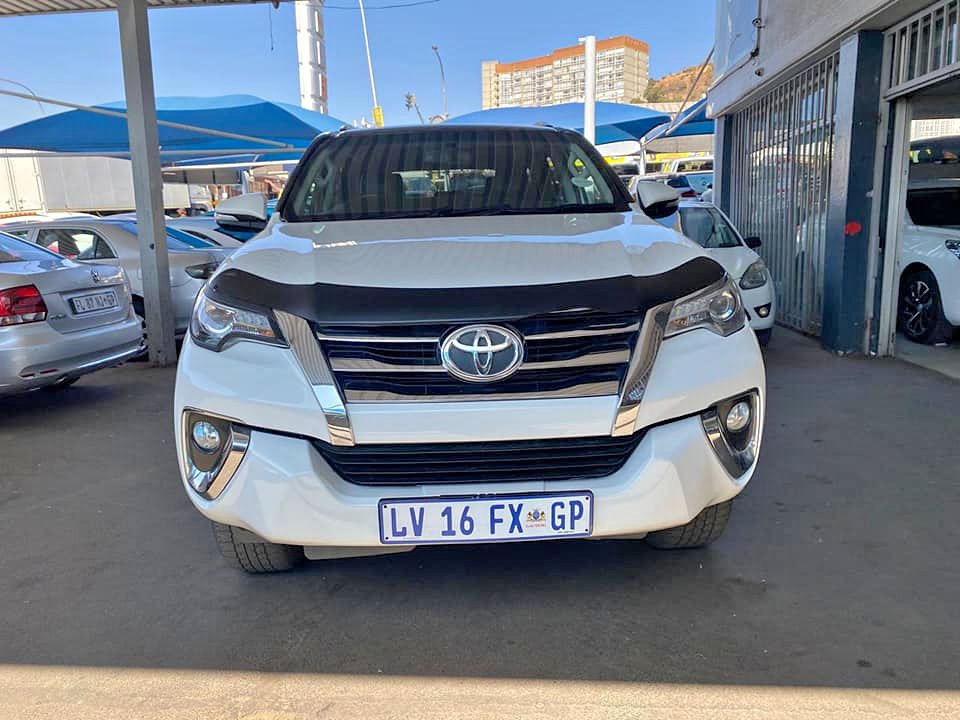 2017 TOYOTA FORTUNER 2.8GD6 (DIESEL) 4X2 AUTOMATIC