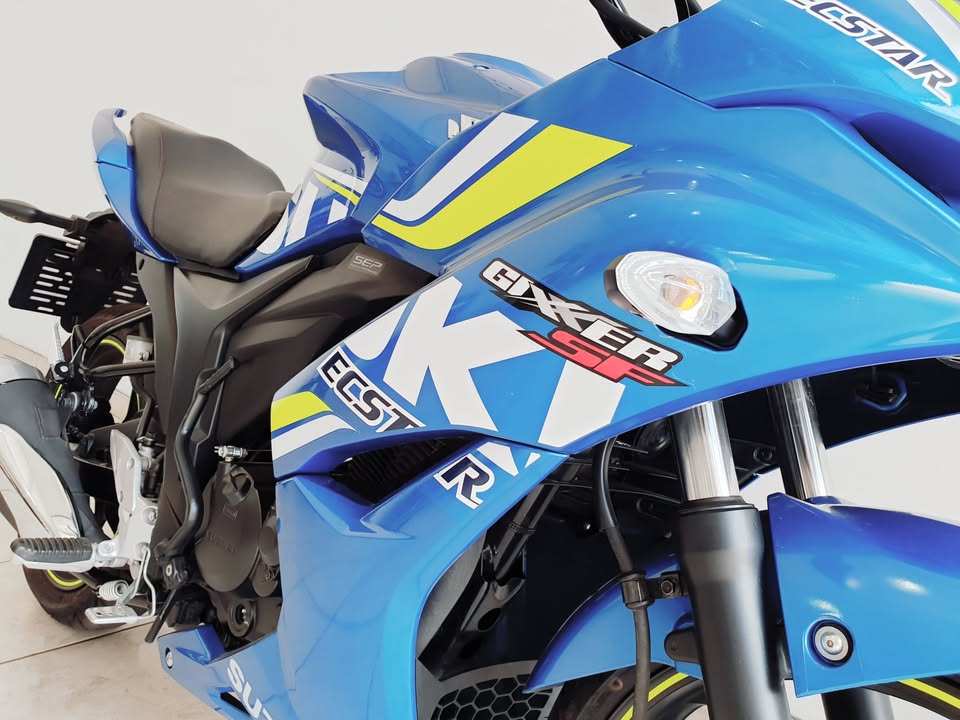 LIKE NEW SUZUKI GSXR 150 - Private Seller LIKE NEW SUZUKI GSXR 150 - Private Seller