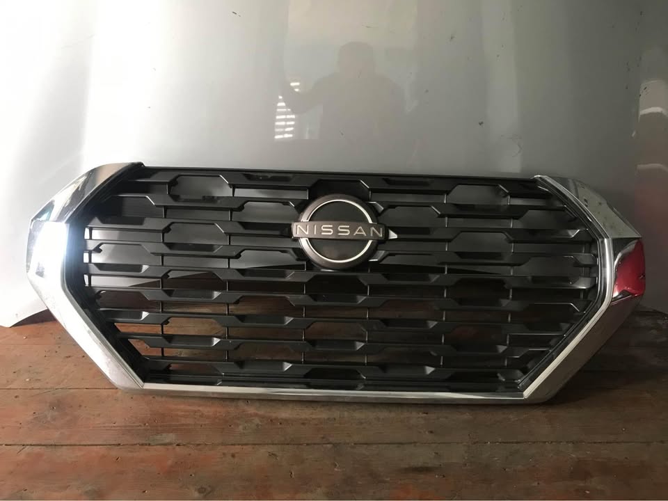 Nissan Magnite main grill - Private Seller