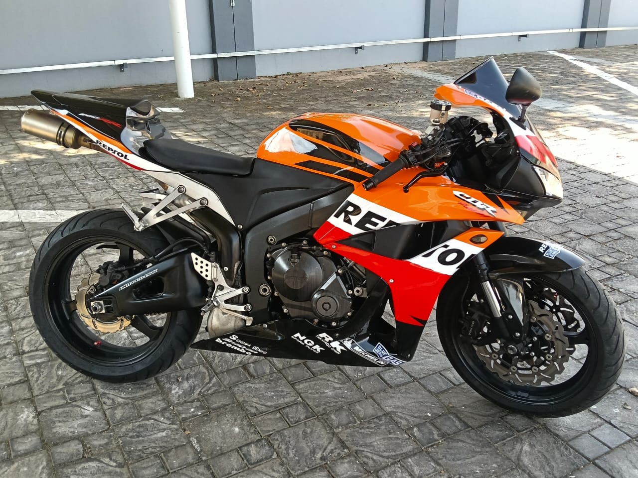 2009 Honda CBR600 - Private Seller 2009 Honda CBR600 - Private Seller