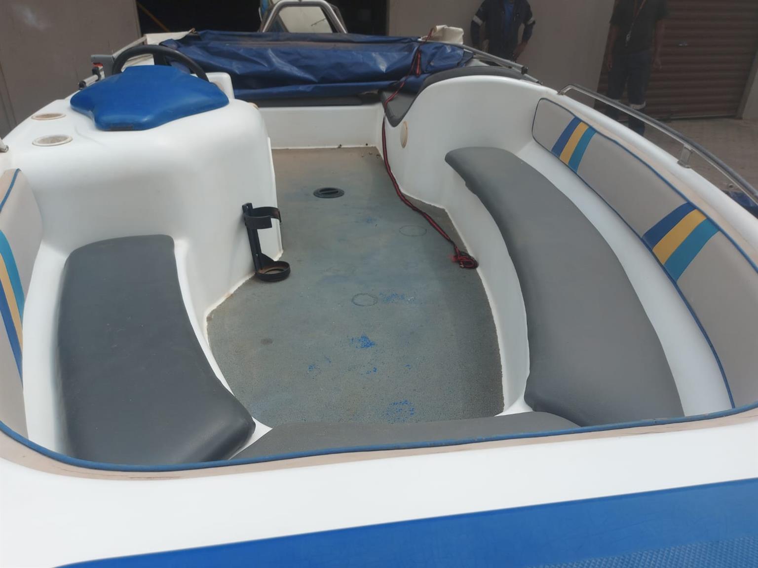 Escape 17 115 Suzuki two stroke