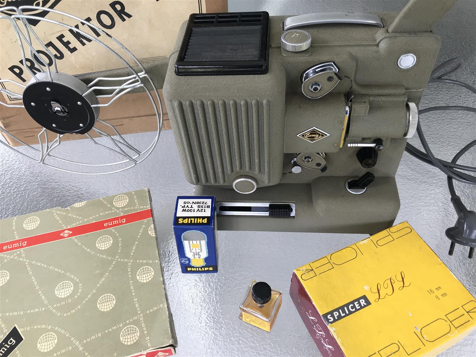 Vintage Eumig 8 mm Projector