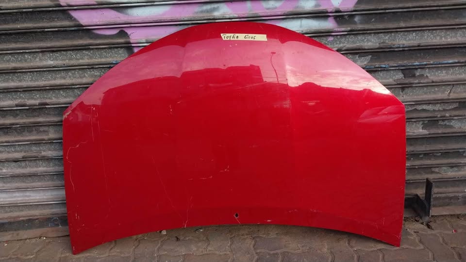 Toyota Etios bonnet - Private Seller Toyota Etios bonnet - Private Seller