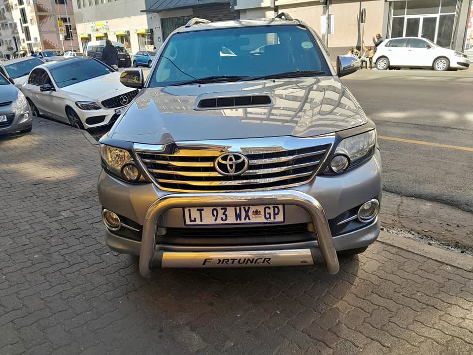 Toyota fortuner 2015 3.0 D4D for sale