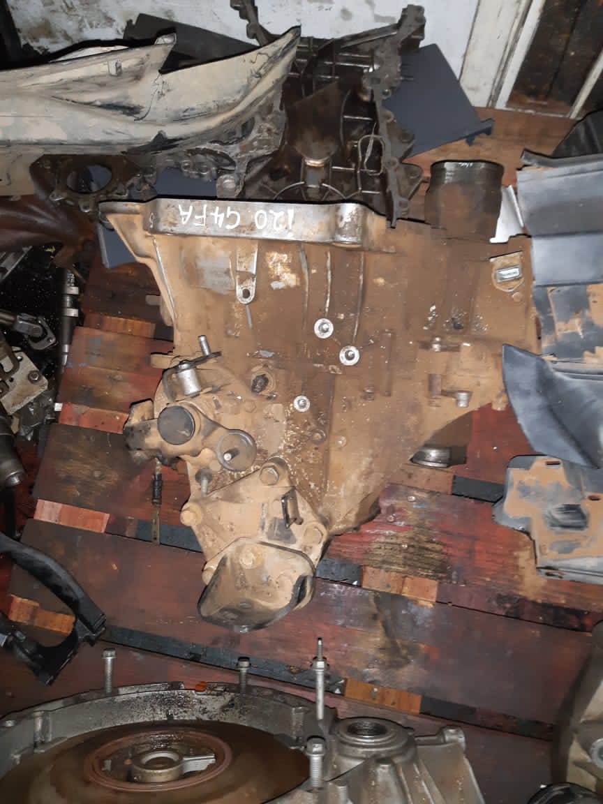 Hyundai i20 G4FA Manual Gearboxes for Sale - Private Seller Hyundai i20 G4FA Manual Gearboxes for Sale - Private Seller
