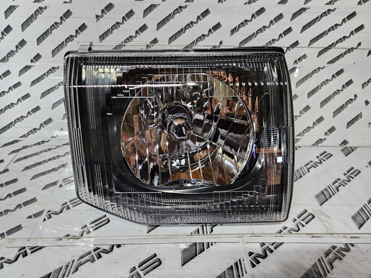 "Brand New GEN 2 Headlights – Enhance Your Ride!" - Private Seller "Brand New GEN 2 Headlights – Enhance Your Ride!" - Private Seller