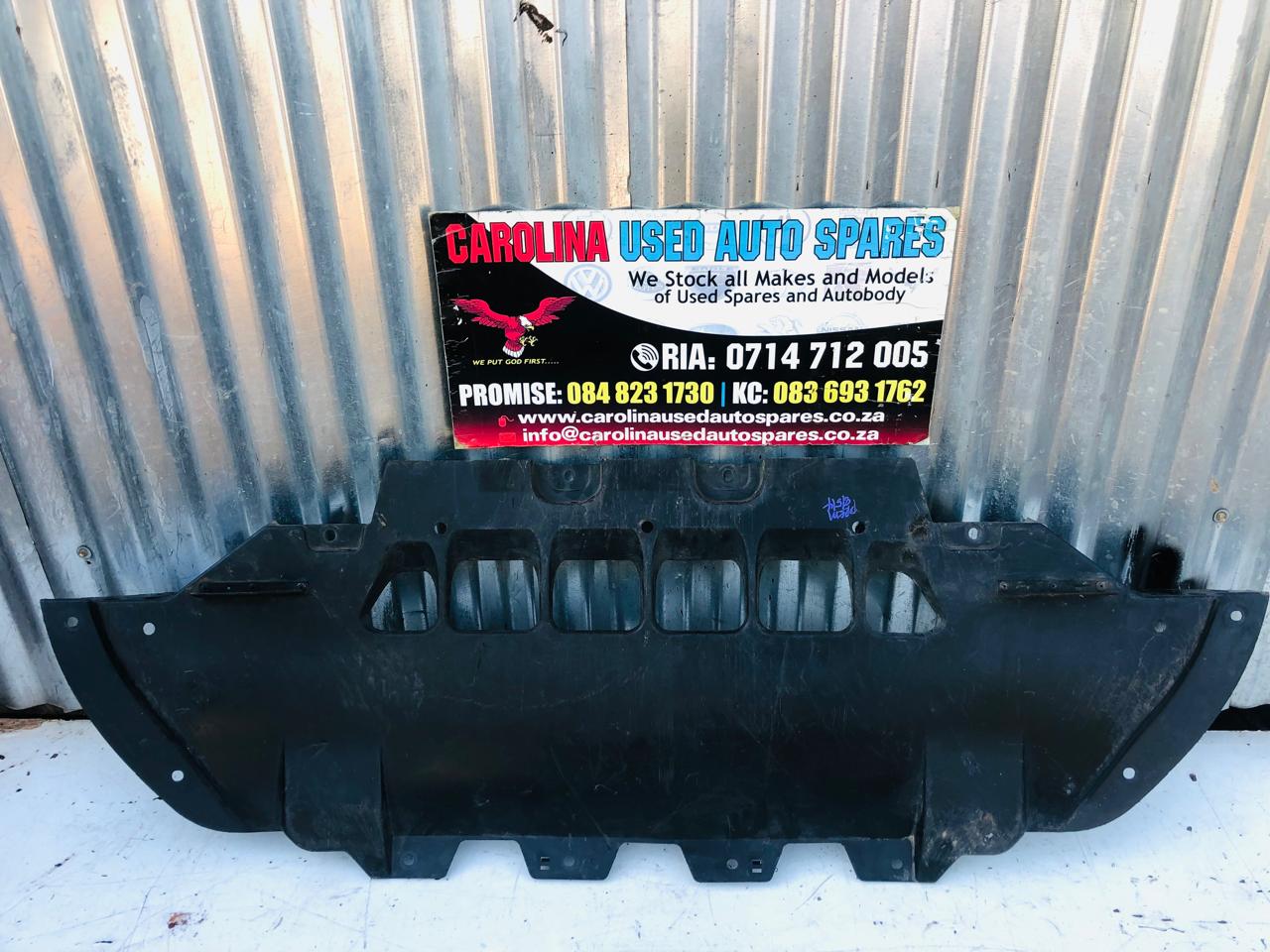 Maserati Ghibli M157 front bumper splash cover - Private Seller Maserati Ghibli M157 front bumper splash cover - Private Seller
