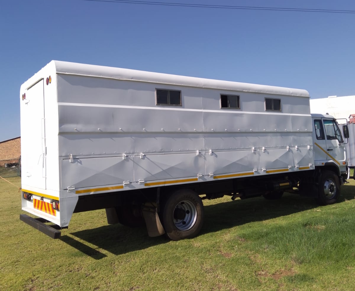 NISSAN UD80 PASSENGER TRUCK FOR SALE Junk Mail Marketplace