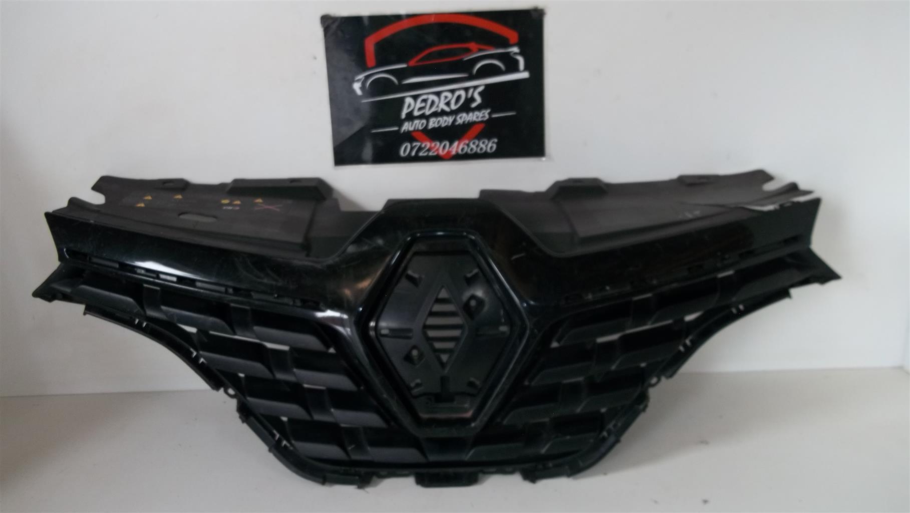 Renault Kadjar grille - Private Seller Renault Kadjar grille - Private Seller
